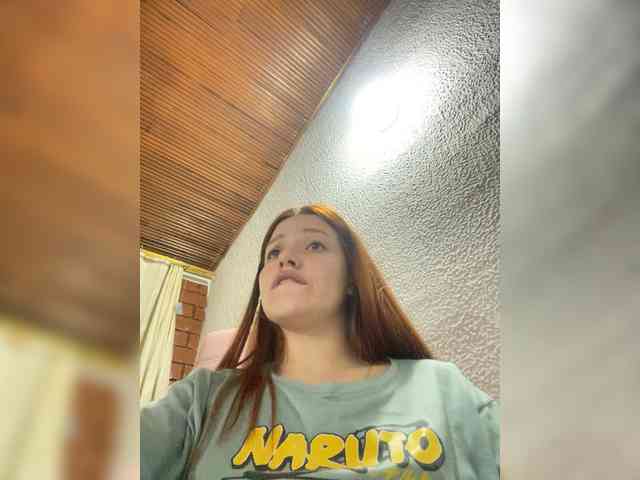 Pamela-Velvet webcam