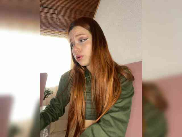 Pamela-Velvet webcam