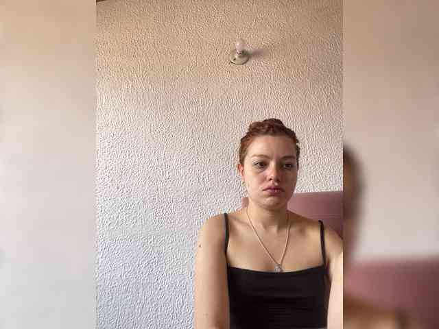 Pamela-Velvet webcam