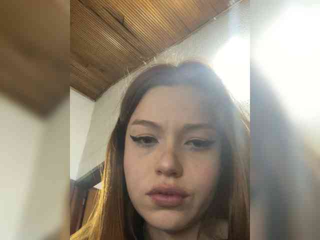 Pamela-Velvet webcam