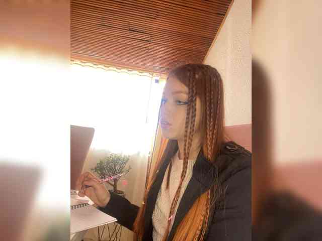 Pamela-Velvet webcam