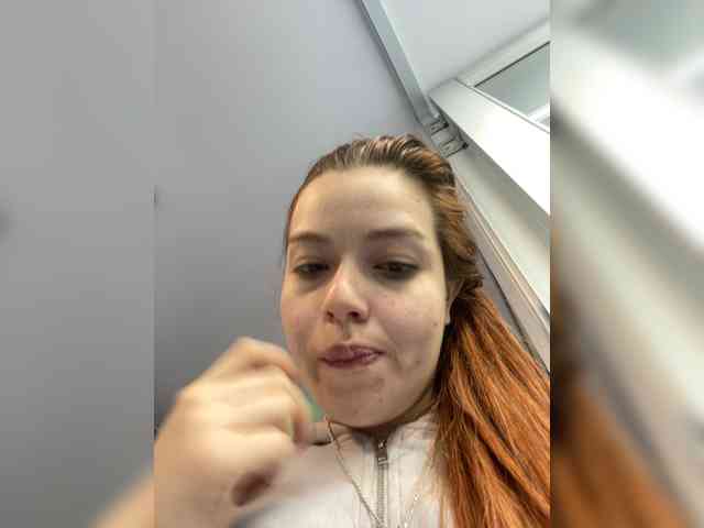 Pamela-Velvet Pamela-Velvet