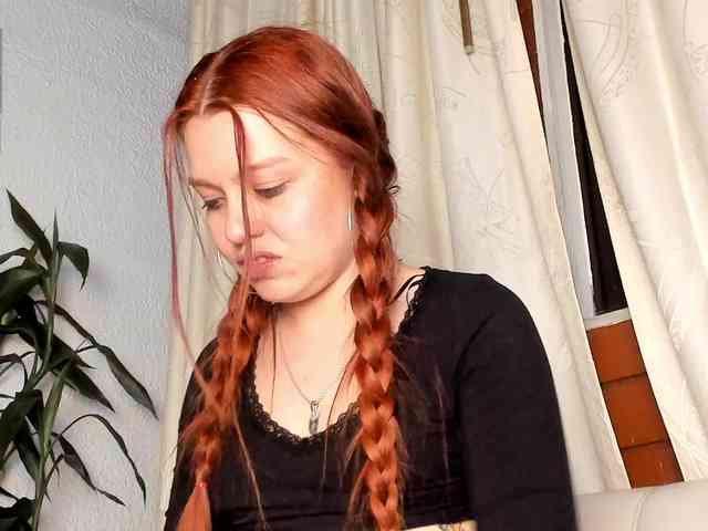 Pamela-Velvet webcam