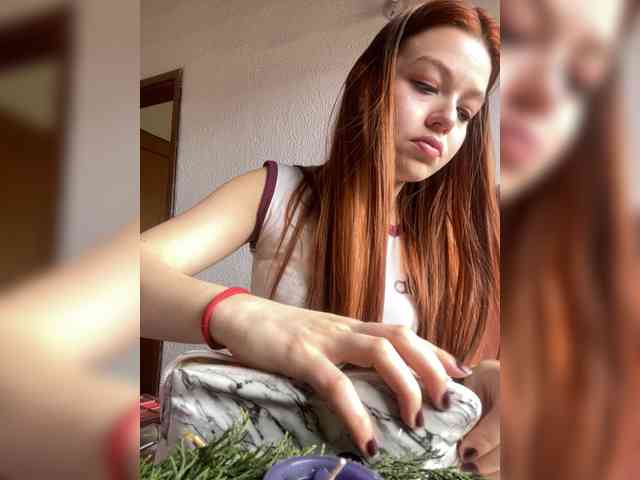 Pamela-Velvet webcam