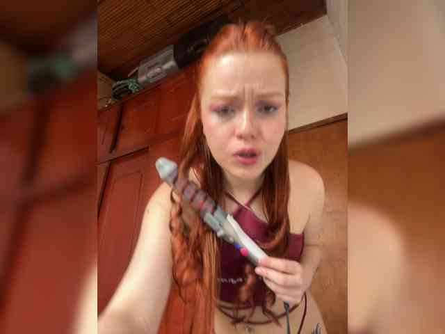 Pamela-Velvet webcam