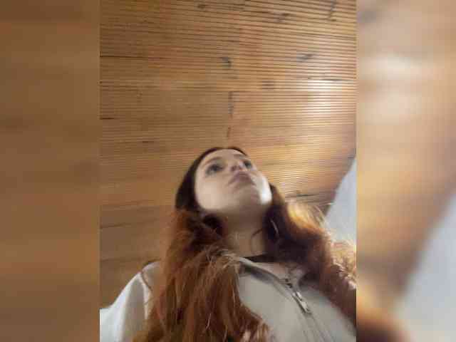 Pamela-Velvet webcam