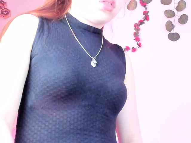 Pamela-Velvet webcam