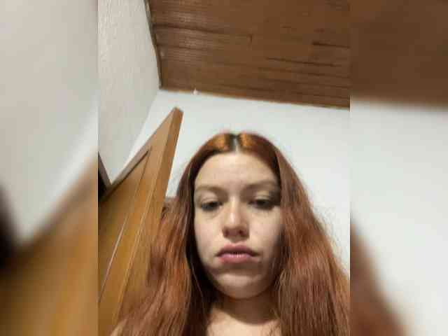 Pamela-Velvet webcam