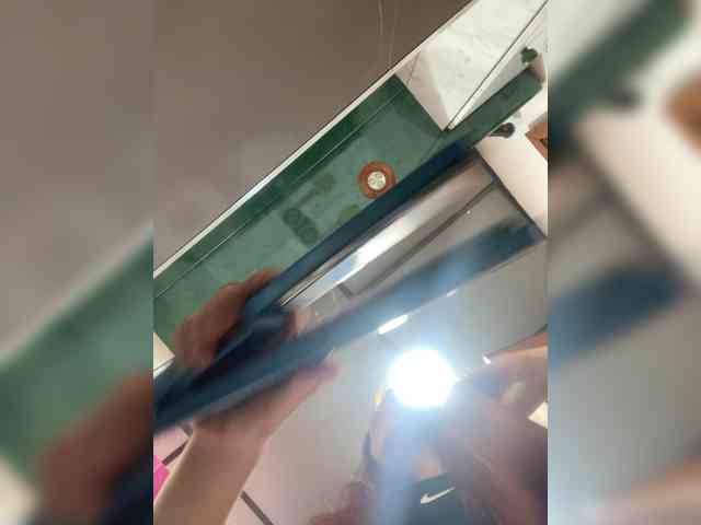 Pamela-Velvet webcam