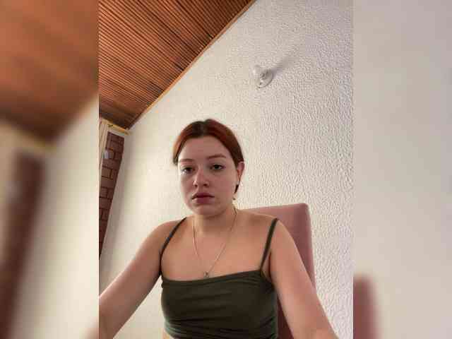 Pamela-Velvet webcam