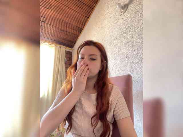 Pamela-Velvet webcam