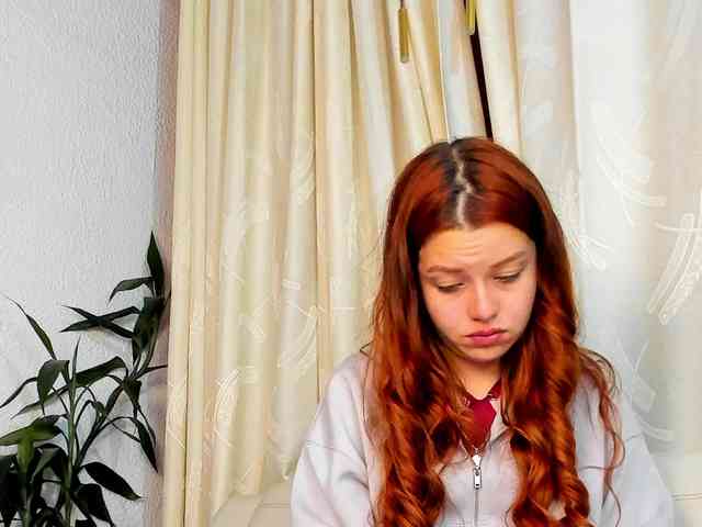 Pamela-Velvet webcam