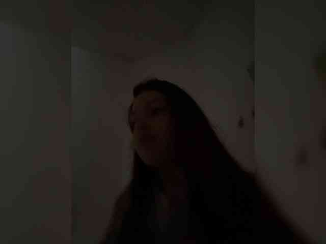 Pamela-Velvet webcam