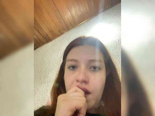 Pamela-Velvet webcam