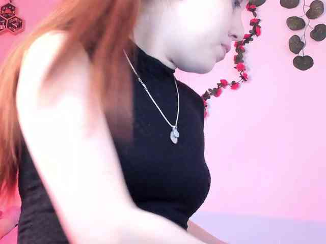 Pamela-Velvet webcam