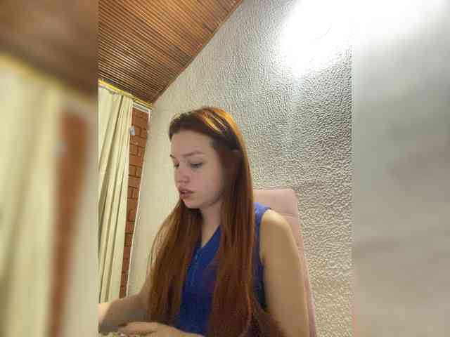 Pamela-Velvet webcam