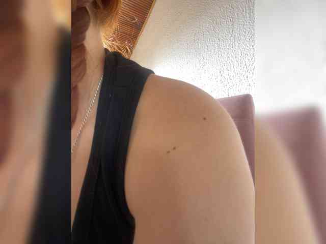 Pamela-Velvet webcam