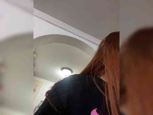 Pamela-Velvet webcam