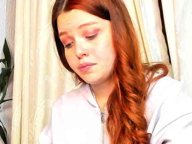 Pamela-Velvet Pamela-Velvet