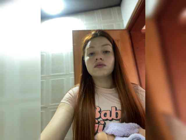 Pamela-Velvet webcam