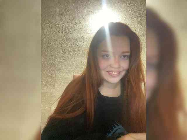 Pamela-Velvet webcam