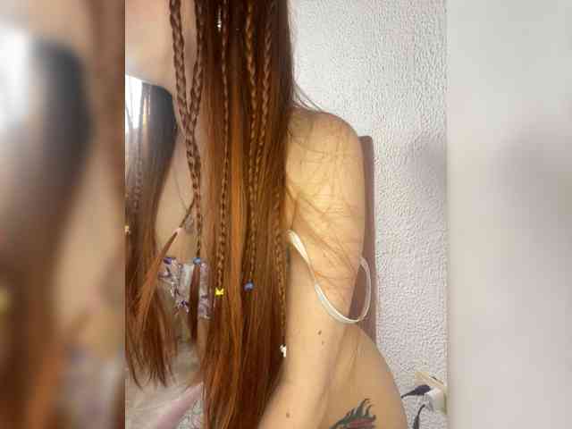 Pamela-Velvet webcam