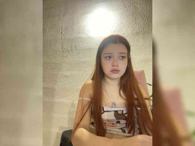 Pamela-Velvet webcam