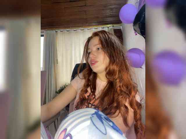 Pamela-Velvet webcam