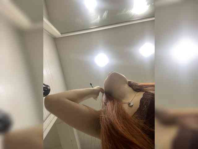 Pamela-Velvet webcam