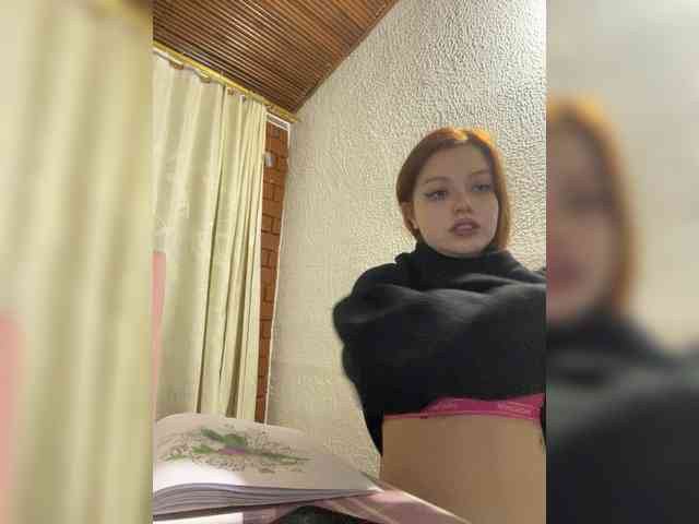 Pamela-Velvet webcam