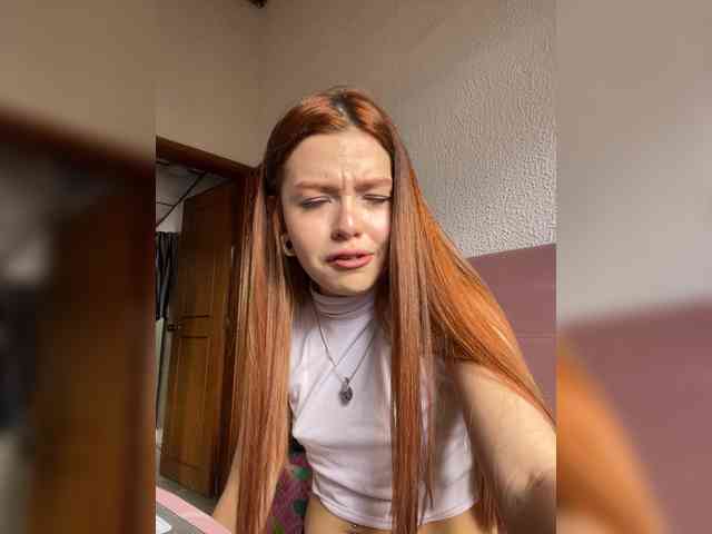 Pamela-Velvet Pamela-Velvet