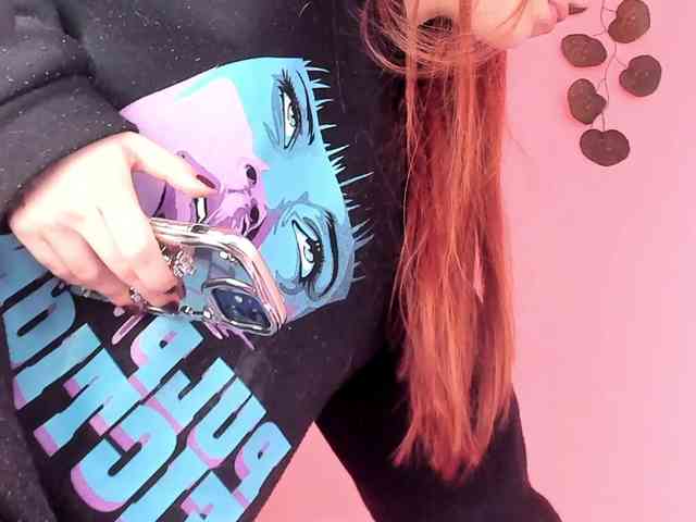 Pamela-Velvet webcam