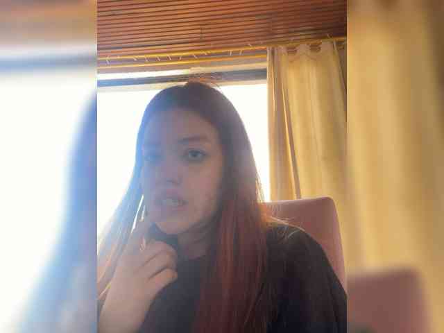 Pamela-Velvet webcam