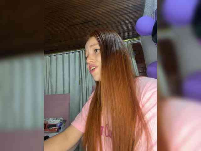 Pamela-Velvet webcam