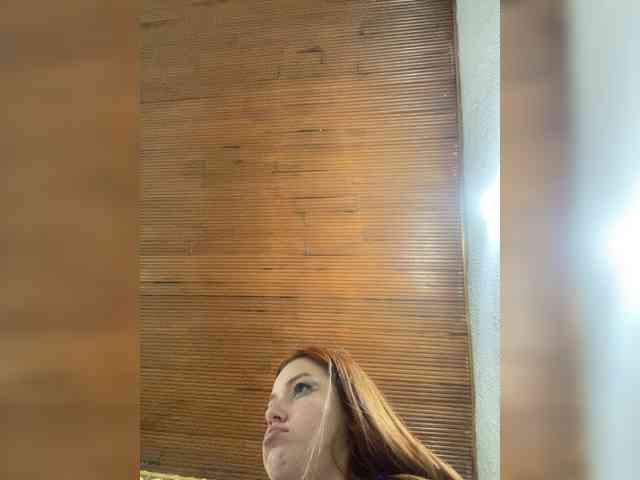 Pamela-Velvet webcam