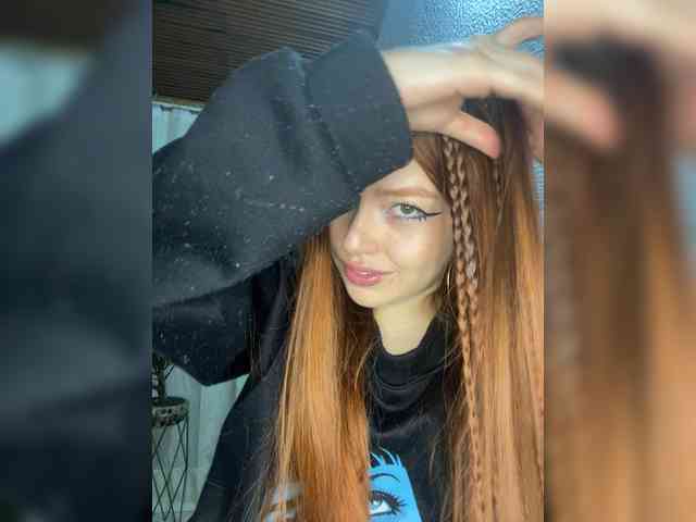 Pamela-Velvet webcam