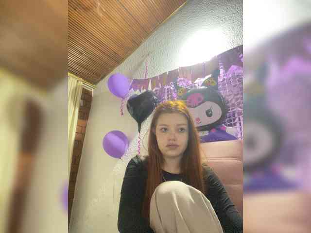 Pamela-Velvet webcam