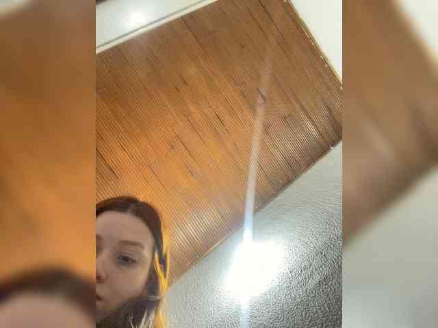 Pamela-Velvet webcam