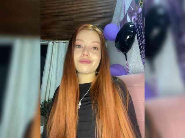 Pamela-Velvet webcam