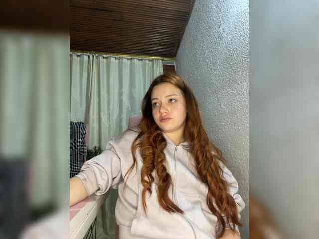 Pamela-Velvet webcam