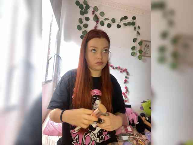 Pamela-Velvet webcam