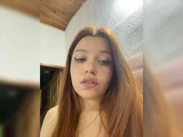 Pamela-Velvet Pamela-Velvet