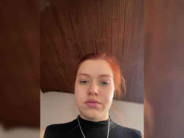 Pamela-Velvet webcam