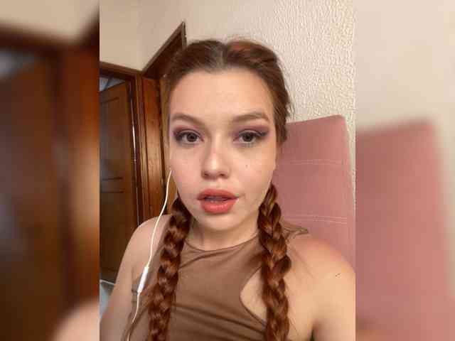 Pamela-Velvet Pamela-Velvet