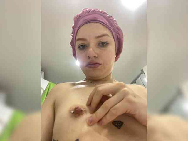 Pamela-Velvet webcam