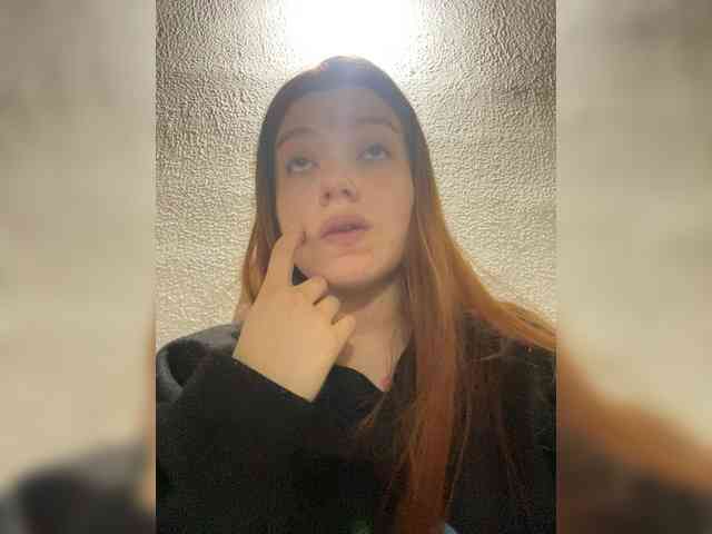 Pamela-Velvet webcam