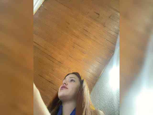 Pamela-Velvet webcam