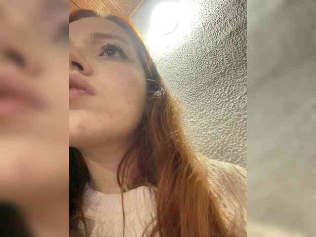 Pamela-Velvet webcam