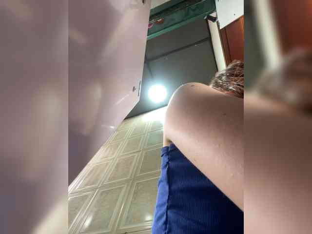 Pamela-Velvet webcam