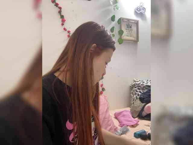 Pamela-Velvet Pamela-Velvet